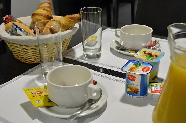 Discover the breakfast menu at our hotel !